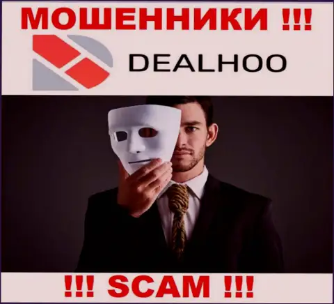 В конторе DealHoo кидают доверчивых игроков, требуя вводить денежные средства для оплаты комиссий и налоговых сборов
